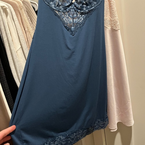 Victoria Secret Mini Slip - Picture 2 of 2